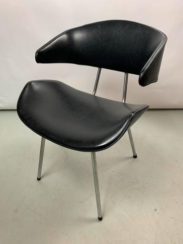 Vintage Design Stoel - Zwart Leer & Metaal beschikbaar voor biedingen