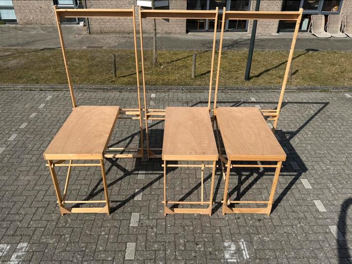 Presentatie tafels, Antiek en Kunst, Antiek | Meubels | Tafels, Ophalen of Verzenden