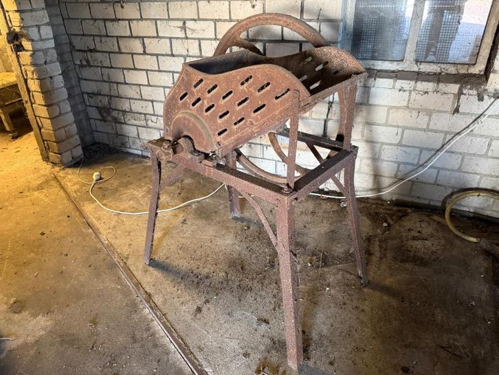 Hakselaar (antiek) T.E.A.B., Tuin en Terras, Hakselaars, Gebruikt, Elektrisch, Ophalen