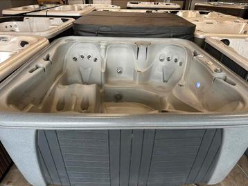 Strong spa 5 persoons onverwoestbare jacuzzi Balboa beschikbaar voor biedingen