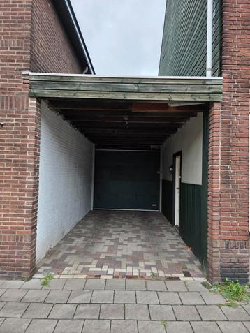 Garagebox/Opslag te huur–Afgesloten & Beveiligd incl Electra beschikbaar voor biedingen