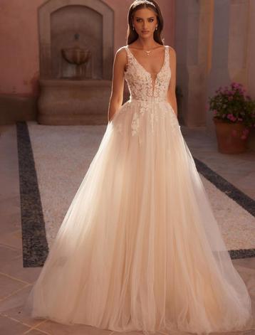 Nieuwe Limited Edition trouwjurk Jasper nude of ivoor beschikbaar voor biedingen