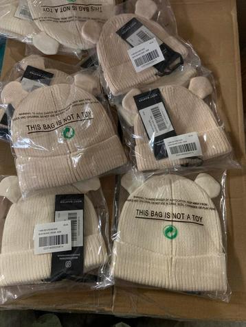 Partij Kinder Mutsjes Most Wanted - Beanie met Oren beschikbaar voor biedingen