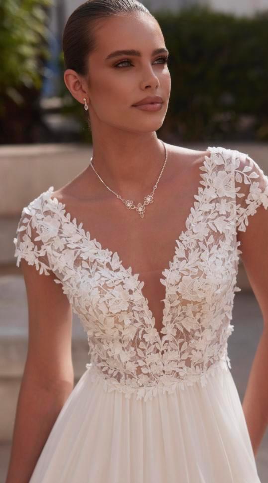 Super stijlvolle nieuwe trouwjurk! Direct leverbaar!, Kleding | Dames, Trouwkleding en Trouwaccessoires, Nieuw, Trouwjurk, Wit