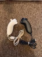 Wii Nunchucks (Wit & Zwart), Ophalen of Verzenden, Gebruikt
