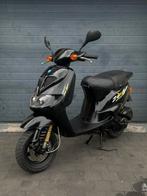 Piaggio Zip |Sp98 | C11| Origineel | Snor| Opknapper |Belgie, Fietsen en Brommers, Scooters | Piaggio, Tweetakt, Gebruikt, Zip