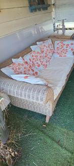 Te koop leuke rieten bank., Huis en Inrichting, Ophalen, Gebruikt, Tweepersoons, Rechte bank