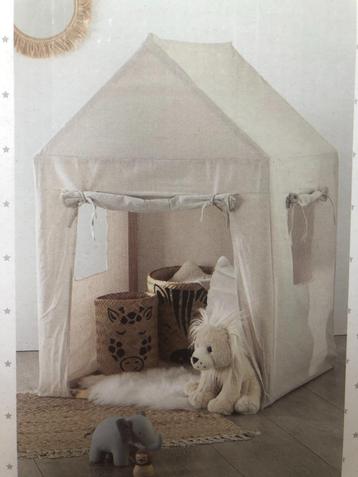 Speelhuisje / speeltent voor binnen - van katoen en hout beschikbaar voor biedingen