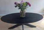 Zwarte Ovale Salontafel + 4 Taupe Velvet Eetkamerstoelen, Bruin, Ophalen of Verzenden, Zo goed als nieuw, Vijf, Zes of meer stoelen