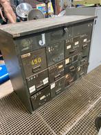 Stoere oude metalen ladekast materialenkast Belgische leger, 5 laden of meer, Ophalen