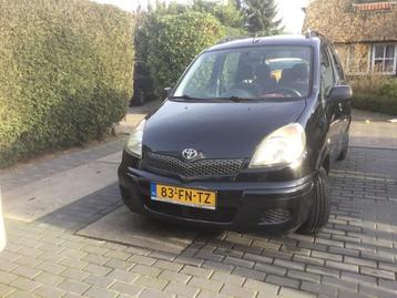 Toyota Yaris Verso 1.5 16V Vvti Linea SOL 2000 Zwa beschikbaar voor biedingen