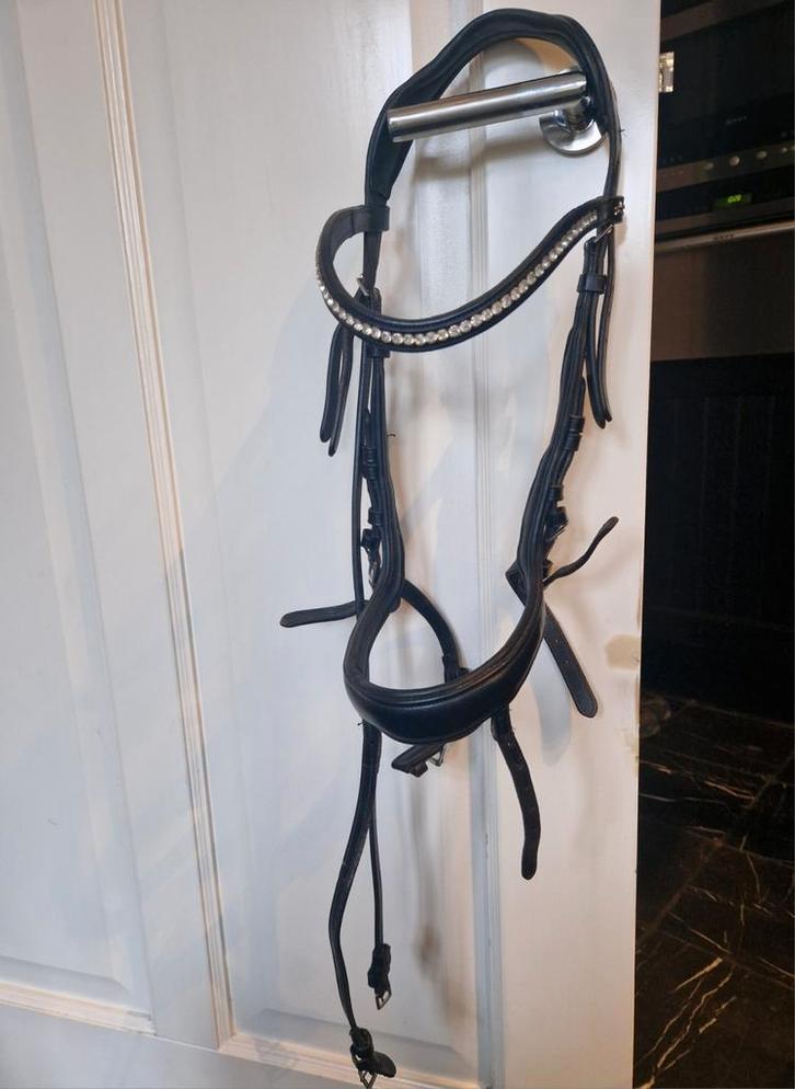 Anatomisch hoofdstel Schockemöhle Equitus Beta cob, Dieren en Toebehoren, Paarden en Pony's | Hoofdstellen en Tuigage, Zo goed als nieuw