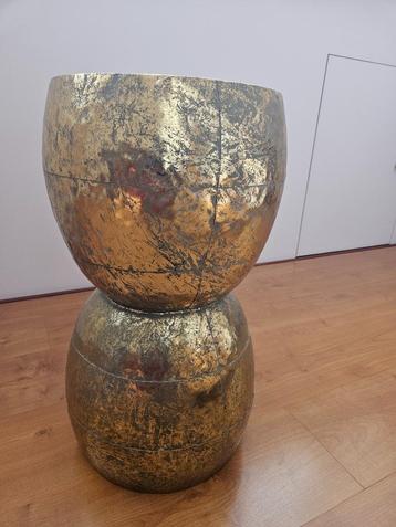 2 Potten Thomas goud D33 H29 beschikbaar voor biedingen