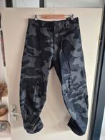 G-Star RAW dames cargo broek – camouflage – maat 28, Ophalen of Verzenden, Zo goed als nieuw, Grijs, W28 - W29 (confectie 36)