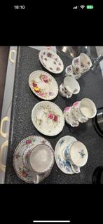 Vintage Kop en Schotels met Bloemenmotief, Ophalen of Verzenden, Zo goed als nieuw, Overige stijlen, Kop(pen) en/of Schotel(s)