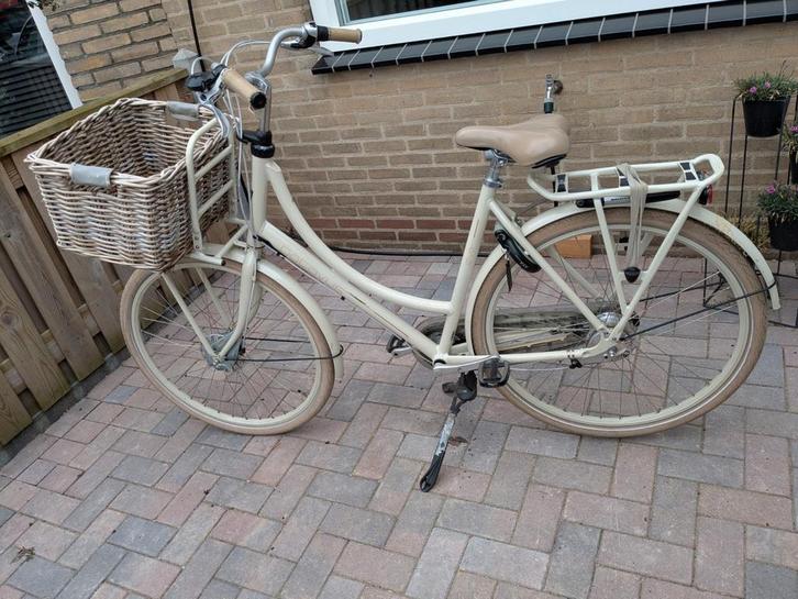 Mooie Batavus damesfiets beige/crème!, Fietsen en Brommers, Fietsen | Dames | Omafietsen, Gebruikt, 56 cm of meer, Handrem, Versnellingen