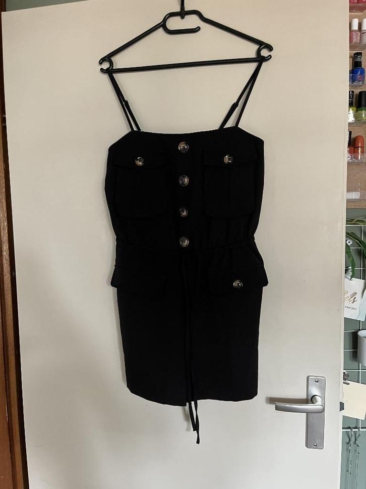 Guts & Gusto zwarte playsuit maat M/L, Kleding | Dames, Jumpsuits, Zo goed als nieuw, Maat 38/40 (M), Zwart, Ophalen of Verzenden