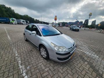 Citroën C4 1.4 16V Berline 2005 Grijs beschikbaar voor biedingen