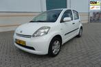 Daihatsu Sirion 2 1.3-16V Comfort, Voorwielaandrijving, Stof, Zwart, 4 cilinders