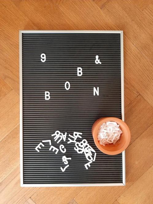 Letterbord met Letters en Cijfers, Huis en Inrichting, Woonaccessoires | Memoborden, Zo goed als nieuw, Overige typen, Ophalen of Verzenden