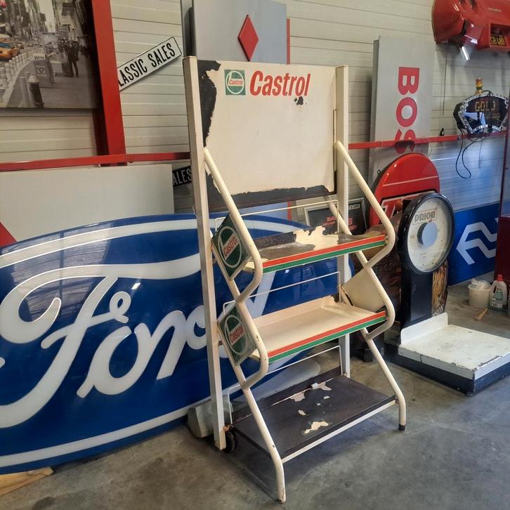 Castrol olieblikken rek Vintage 70er jaren, Verzamelen, Merken en Reclamevoorwerpen, Zo goed als nieuw, Reclamebord, Ophalen