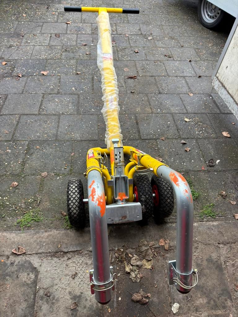 Tegelverlegkar - 40-tot 120cm - 120kg, Tuin en Terras, Hand-tuingereedschap, Ophalen of Verzenden, Zo goed als nieuw