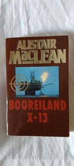 Allister MacLean - Booreiland X-13, Ophalen of Verzenden, Zo goed als nieuw