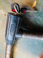 Hangslot voor scooter/brommer - BUFFO, Ophalen of Verzenden, Gebruikt, Universele onderdelen