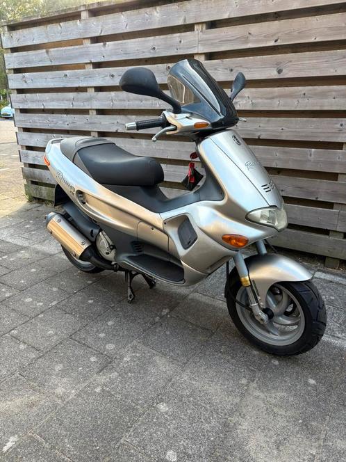Gilera runner 125 FX / 180 FXR /180cc, Fietsen en Brommers, Scooters | Piaggio, Overige modellen, Benzine, Ophalen