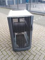 HP 22U Serverrack - Stevig, met Legplanken!, Computers en Software, Serverkasten, Ophalen, Gebruikt, Geperforeerd, Geperforeerd
