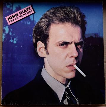 John Hiatt - Two Bit Monsters beschikbaar voor biedingen