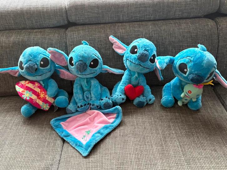 Verschillende stitch knuffels, Kinderen en Baby's, Speelgoed | Knuffels en Pluche, Zo goed als nieuw, Overige typen, Ophalen of Verzenden