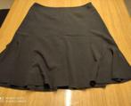 Zwarte rok maat 44 van WE, Kleding | Dames, Rokken, Ophalen of Verzenden, Zo goed als nieuw, Maat 42/44 (L), Zwart