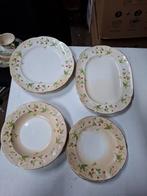 Royal canterbury servies, Antiek en Kunst, Ophalen of Verzenden