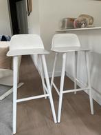 Muuto Nerd Barkrukken (2x) - Wit, 75cm, Ophalen, Gebruikt, Met voetsteun, 60 tot 90 cm