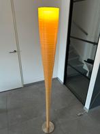 Foscarini mite gele warme design dimbare vloerlamp led, Huis en Inrichting, Lampen | Vloerlampen, Ophalen, Zo goed als nieuw, 150 tot 200 cm