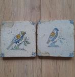 Twee, gekleurde antieke tegels, vogels, 17e eeuw, Ophalen of Verzenden