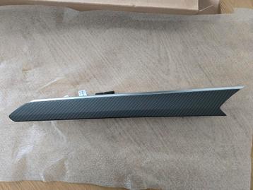 Tiguan Sierlijst Carbon Grey met Ambient RGB bestuurderskant beschikbaar voor biedingen