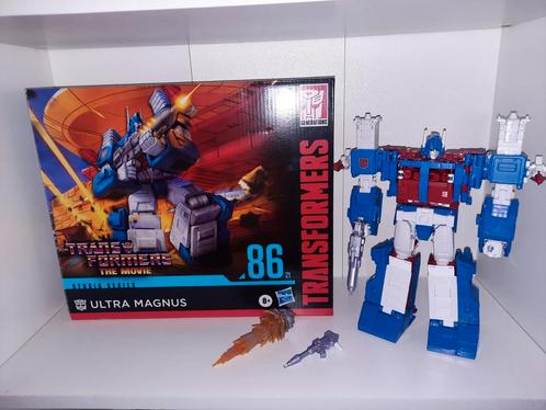 Transformers Studio Series Commander Class Ultra Magnus, Verzamelen, Transformers, Zo goed als nieuw, G1, Ophalen of Verzenden
