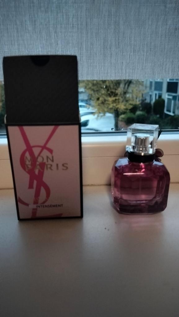 Yves Saint Laurent Mon Paris Intensement 30ml, Sieraden, Tassen en Uiterlijk, Uiterlijk | Parfum, Zo goed als nieuw, Ophalen of Verzenden