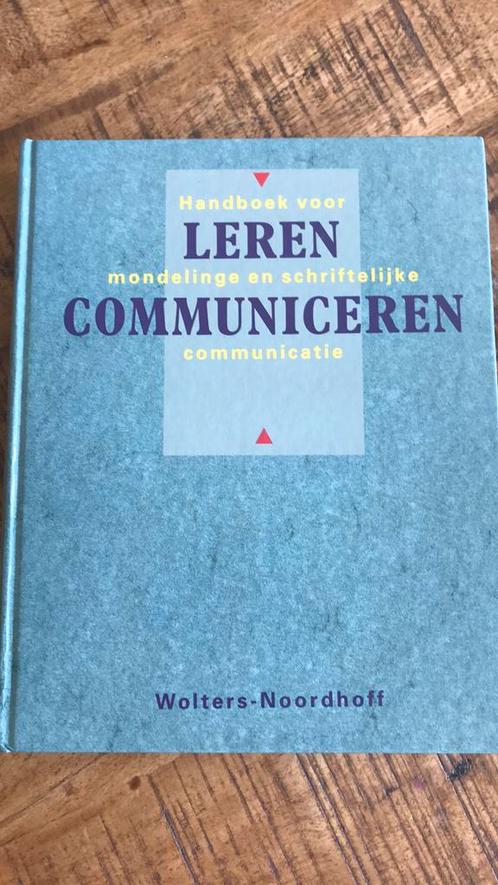 Handboek voor mondelinge en schriftelÐke communicatie, Boeken, Schoolboeken, Zo goed als nieuw, Nederlands, Overige niveaus, Ophalen of Verzenden