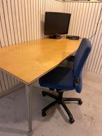 Design bureautafel echt hout voor €110, Huis en Inrichting, Bureaus, Ophalen of Verzenden, Zo goed als nieuw
