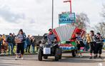 Loopgroep carnaval. Pakken trekzakken en wagentje., Hobby en Vrije tijd, Carnaval, Ophalen