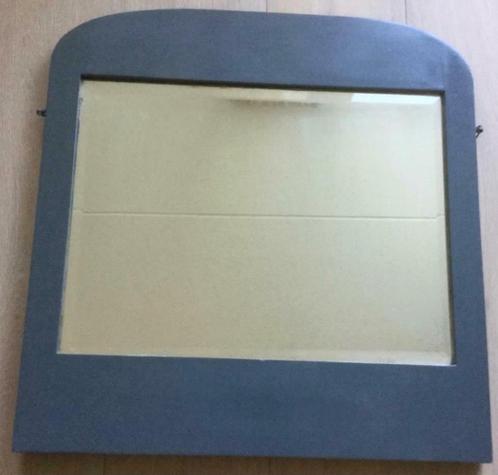 Vintage spiegel met facetrand in robuuste lijst, Huis en Inrichting, Woonaccessoires | Spiegels, Gebruikt, 50 tot 75 cm, Minder dan 100 cm