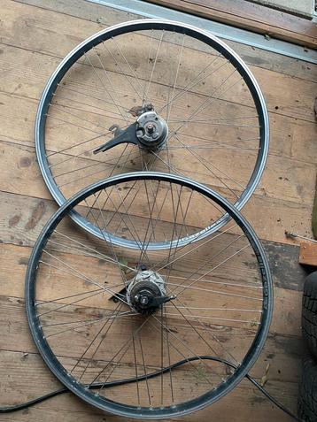 Gazelle 28 inch alum velgen voor- incl werkende dynamo beschikbaar voor biedingen
