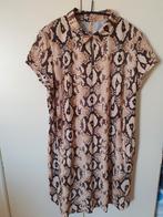 Little dress snakes print Plus Basics, Travel stof, maat 50, Kleding | Dames, Grote Maten, Plus Basics, Bruin, Jurk, Ophalen of Verzenden