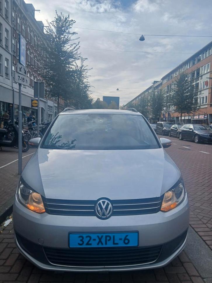 Volkswagen Touran 1.2 TSI 77KW BMT 7P 2012 Grijs, Auto's, Volkswagen, Particulier, Touran, Benzine, B, MPV, Handgeschakeld, Origineel Nederlands