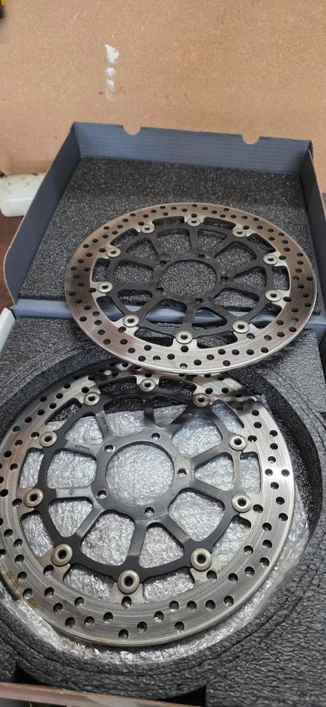 Ducati Brembo remschijven 320mm, Motoren, Onderdelen | Ducati, Ophalen of Verzenden