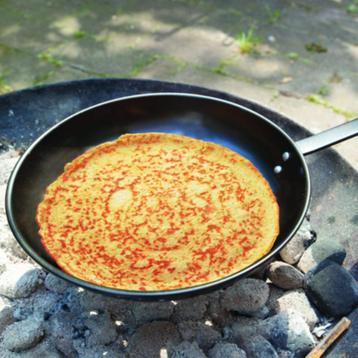 buiten koken met deze Pannenkoek pan beschikbaar voor biedingen