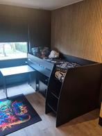 Halfhoogslaper zwart met bureau, Huis en Inrichting, Slaapkamer | Stapelbedden en Hoogslapers, Ophalen, Halfhoogslaper